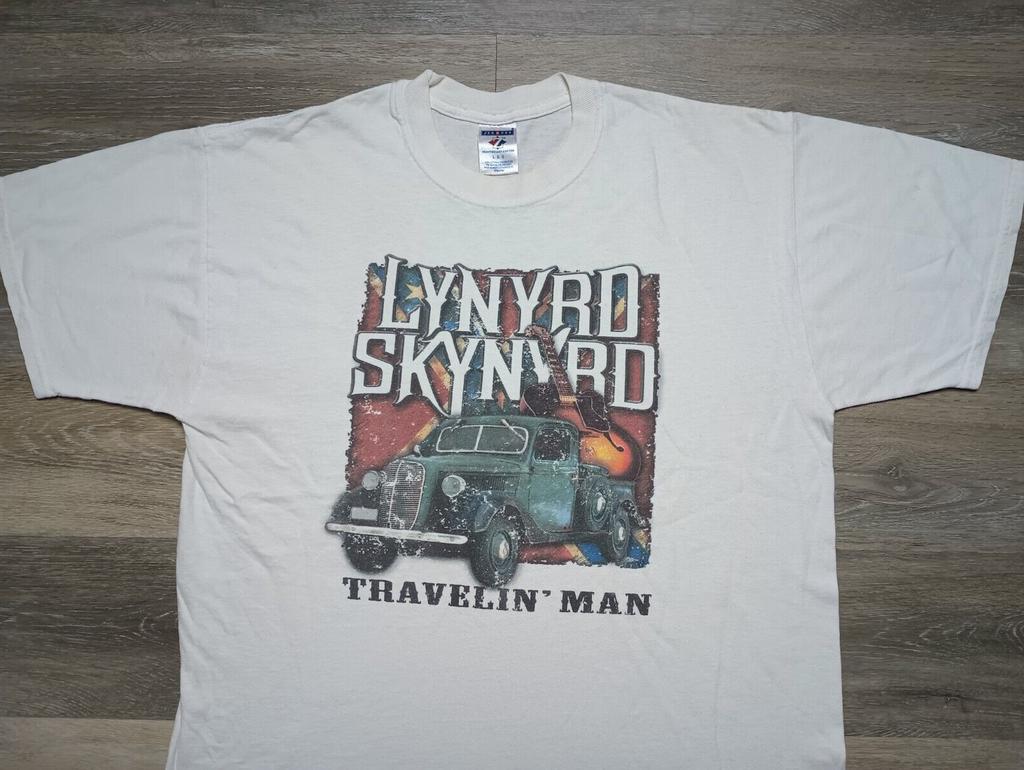 Lynyrd Skynyrd Southern Rock Band T Shirt 2007 Tour sz Large Rollin Travelin Man Unisex T-Shirt