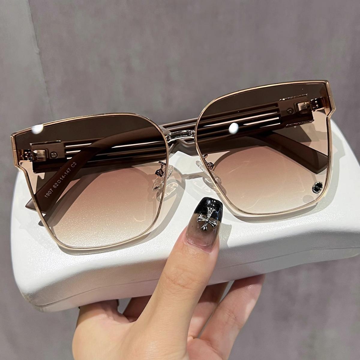

New Square Women Sunglasses Pink Lens Stylish Oversized Frame Female Men Casual Glasses Designer Unisex Fashion Eyewear Uv400