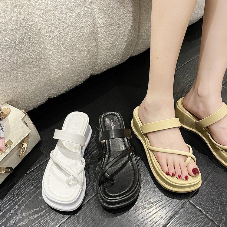 Slippers women's 2025 new women's shoes summer square head pinch foot word with slope heel thick sole cool slippers women