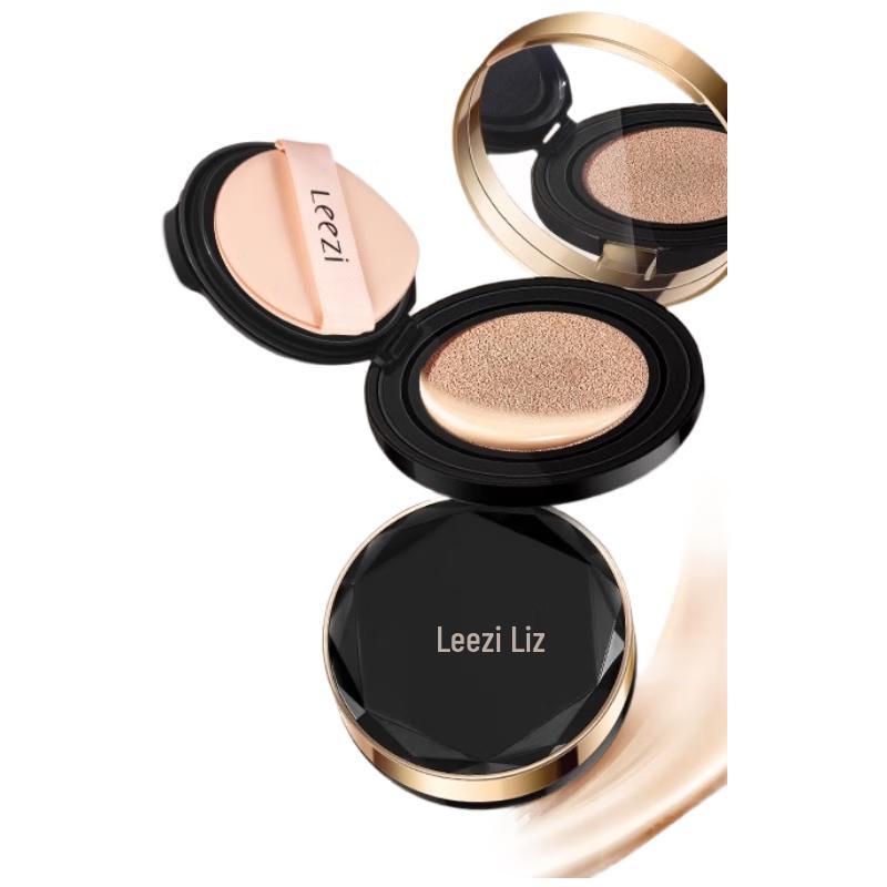 

Leezi Black Box Oil Control Cushion Foundation