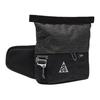 Nike ACG Aysén Borsa da vita in tessuto sportiva casual con fibbia magnetica Borsa da vita unisex Nero Metallico-Argento DV4051-011