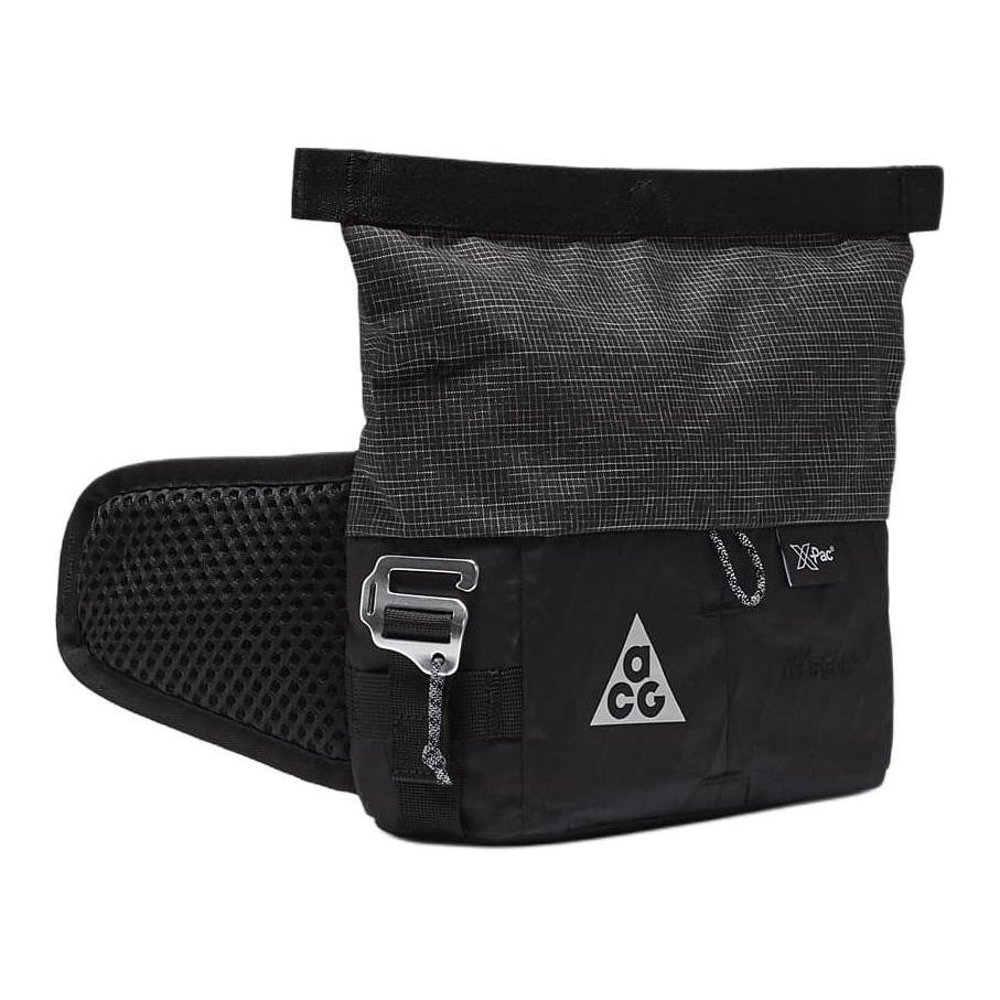Nike ACG Aysén Borsa da vita in tessuto sportiva casual con fibbia magnetica Borsa da vita unisex Nero Metallico-Argento DV4051-011
