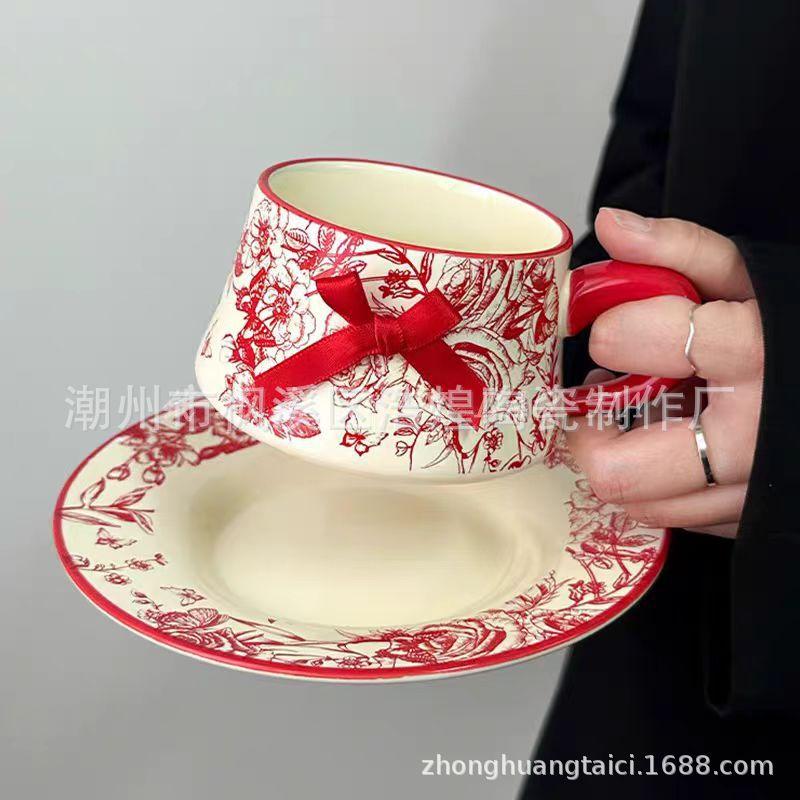 Festive Red Rose Flower Cups And Saucers Wedding Gifts For Newcomers, High-End Souvenir Sets For Girlfriends, High-End And Exquisite
