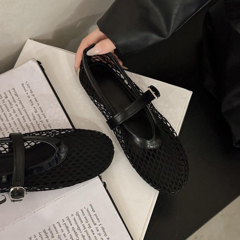 

Fashion sexy air-mesh flats shoes woman new summer cutout mary janes shoes round toe ankle belt breathable mocasines big size 43 34 чёрный