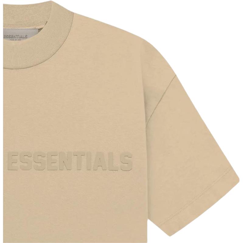 T-shirt a maniche corte Essential Fear of God Top da donna Sabbia FOG-SS23-224