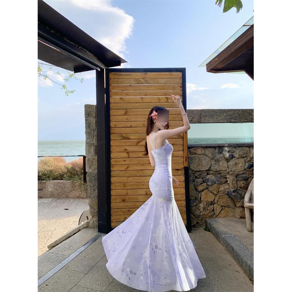 Urlaub am Meer windblaues florales Mesh-Trägerkleid Damen Sommer wunderschöner hüftbetonter Meerjungfrau-langer Rock