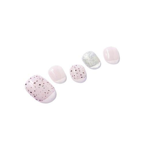 

New Love Gel Pedi
