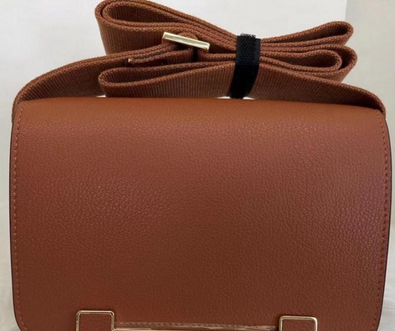2026 New Leather Women's Bag Worker - Sheepskin Pattern Clogs Bag Women's Light Luxury Fashion High-end Shoulder Crossbody Women's Bag