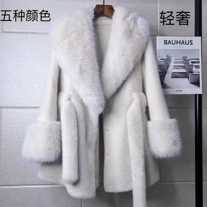 2025 New Big Fur Collar Long Slim Jacket Mink Imitation Fox Fur Plush Coat High Fashion Version