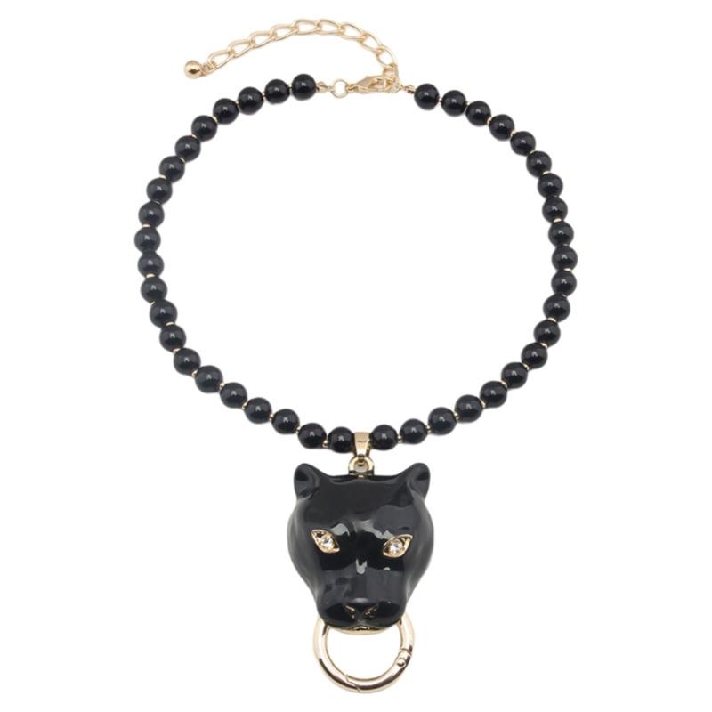 Zinc Alloy Leopard Queen Charm Necklace Adjustable Length Clavicle Chain Lightweight For Women Fashion Accessory