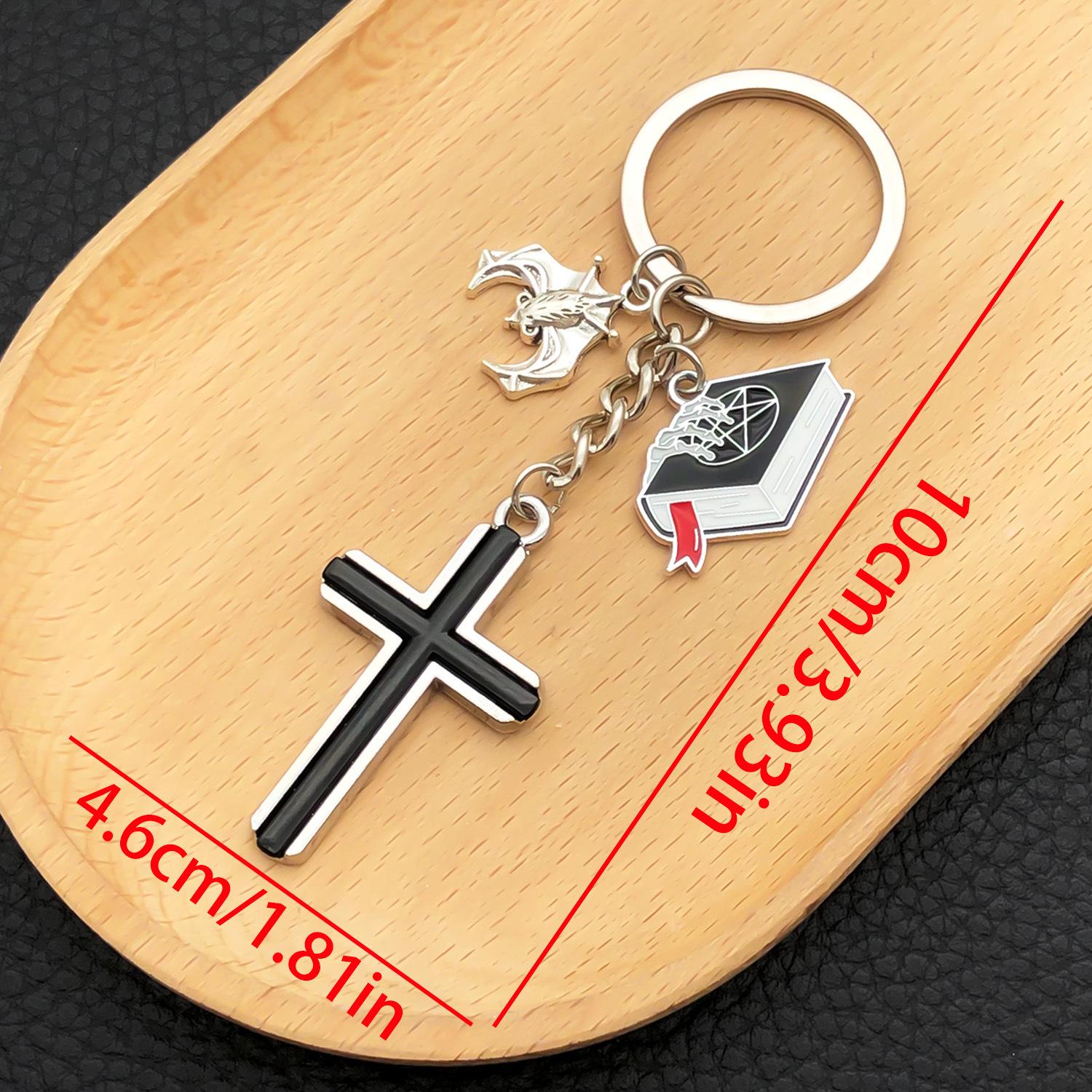 Black Cross Bat Skull Keychain: European & American Style Creative Pendant
