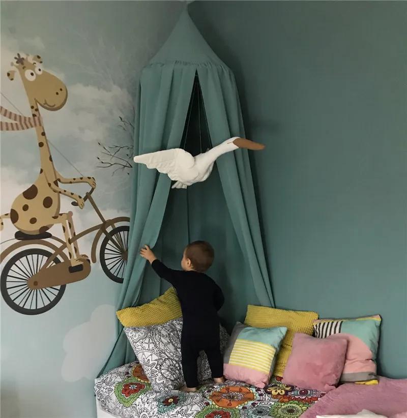 Creative Wall Hanging Swan Plush Stuffed Doll Fabric Family Bedroom Nursery Room Decor Hanging Ornaments Baby Soothing Pillow