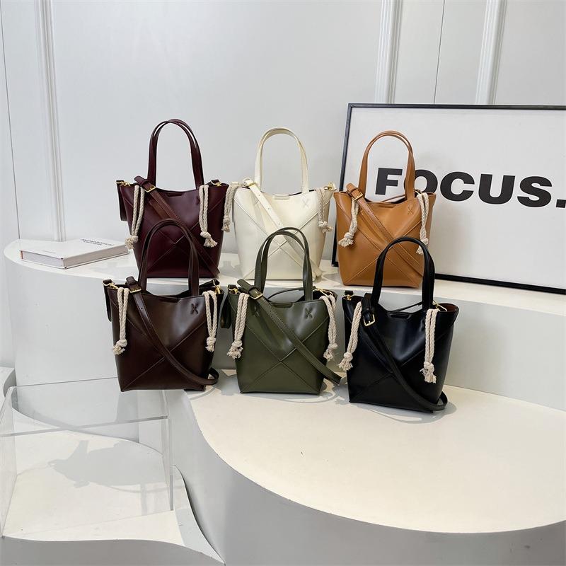 Handbag Bag Women's New Folding Bucket Bag Niche Trend Versatile Soft Leather Messenger Bag Women