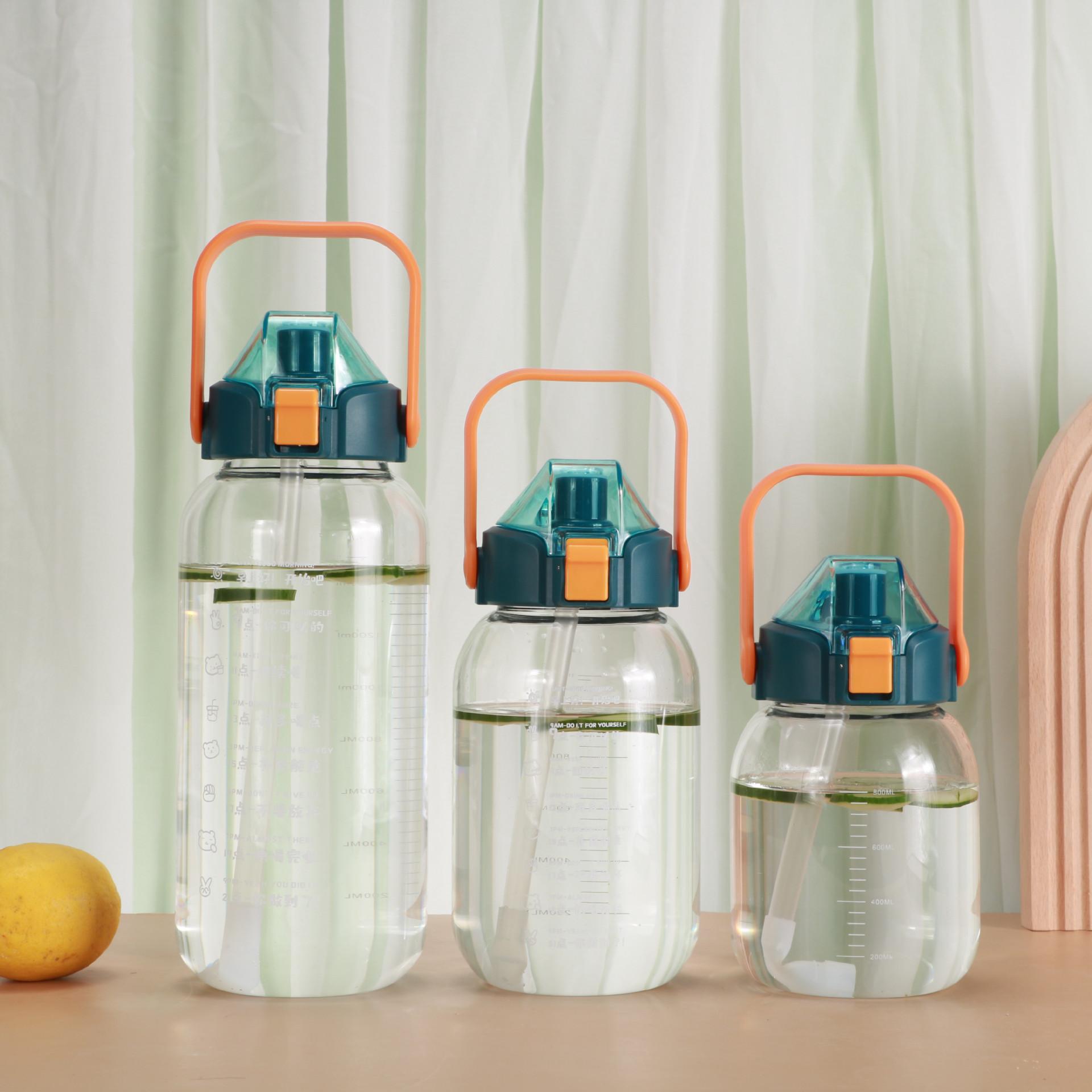 Large-capacity glass water cup female student high-value straw water cup portable summer glass sports large kettle 1000ml зелёный