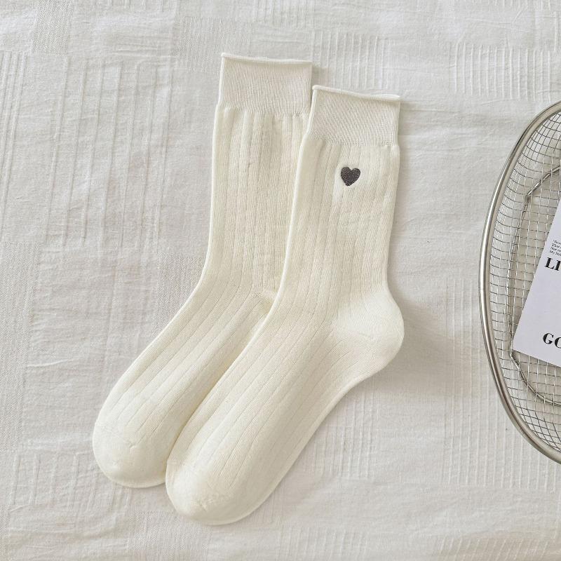 Women's Autumn and Winter Embroidered Heart-shaped Mid-calf Socks, Cotton, Versatile, Solid Color Pile Socks, Rolled-up Women's Socks