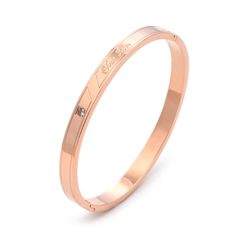 

Браслет Женский браслет с бриллиантовой инкрустацией розового золота