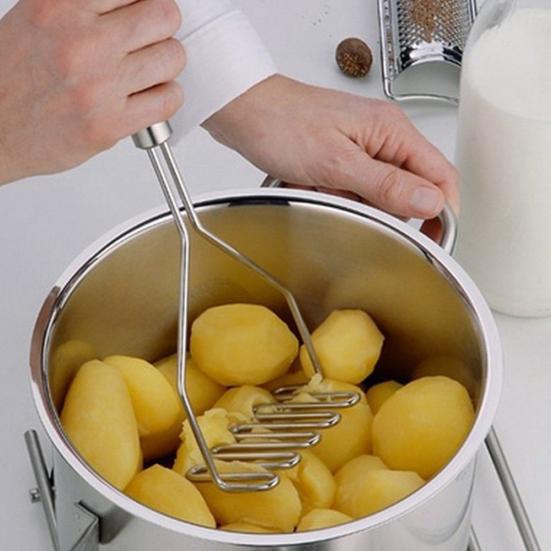 Stainless Steel Wave Shape Potato Masher Fruit Cutter Crusher Kitchen Supply