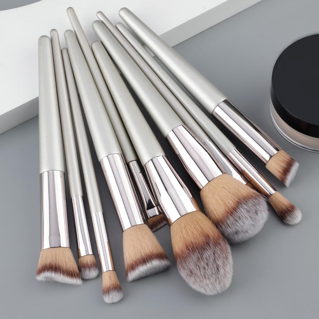 10 Pcs Champagne Gold Makeup Brushes Complete Set of Foundation Loose Powder Blush Concealer Eye Shadow Professional Set