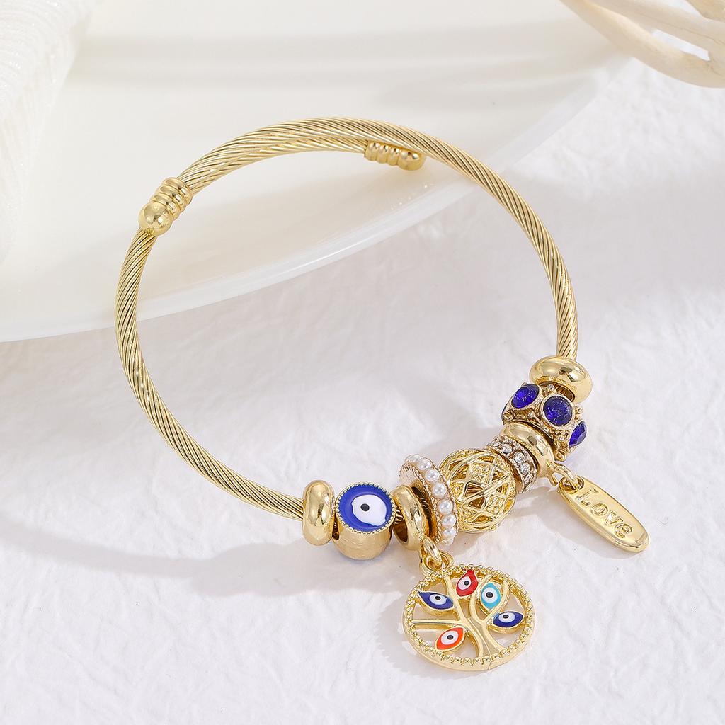 Gold Plated Bracelet for Women with Diamond Inlay, Fish Tail Dolphin Alloy Pendant, Adjustable Wristband
