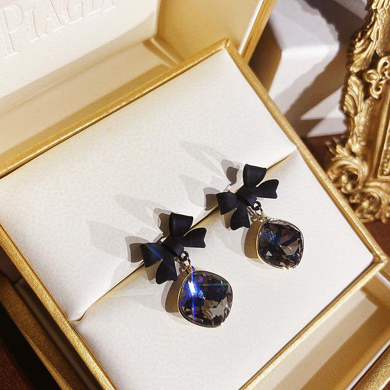 925 Sterling Silver Ladylike Grey Crystal Bow Earrings