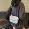 Premium Sense Small Square Bag Women's 2025 Spring New Simple Fashion Underarm Bag Versatile Shoulder Messenger Bag