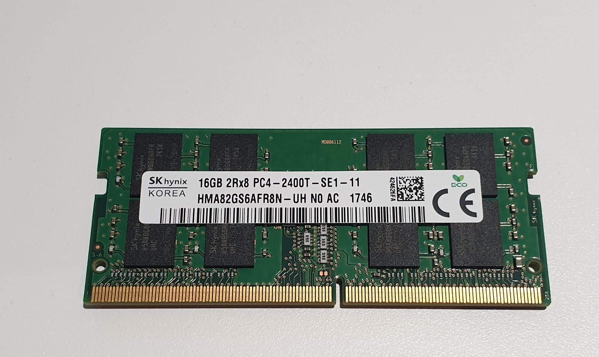

hynix notebook memory 16GB DDR4 2400MHz HMA82GS6AFR8N PC4-19200 1.2V