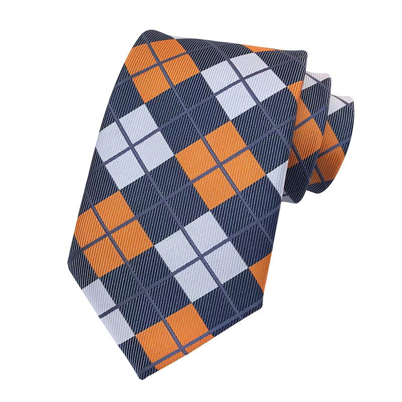 Büyük Çiçekli Kravat, Resmi İş Yarı Resmi Kravat