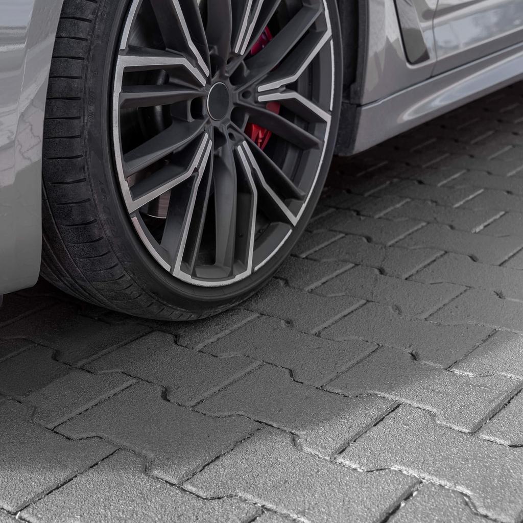IsolBau Road Paint for Concrete Bodenfarbe 4 Black