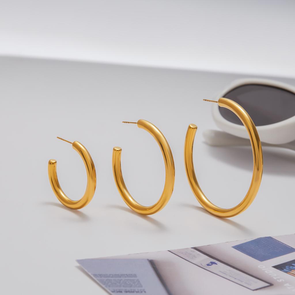 Yori Smooth C-ring Hollow Earrings Women Stainless Steel Fashion Versatile Charm Daily Jewelry Bijoux Waterproof