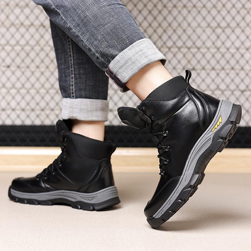 Snow boots winter men's thick-soled warm shoes men's cotton shoes with integrated fur men's outdoor Northeast cold-proof large cotton shoes