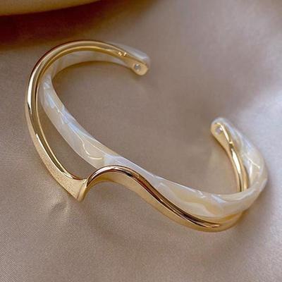 Bracelete Geométrico Aberto Banhado a Ouro – Estilo Coreano, Pulseira Retrô de Luxo com Design Único para Mulheres
