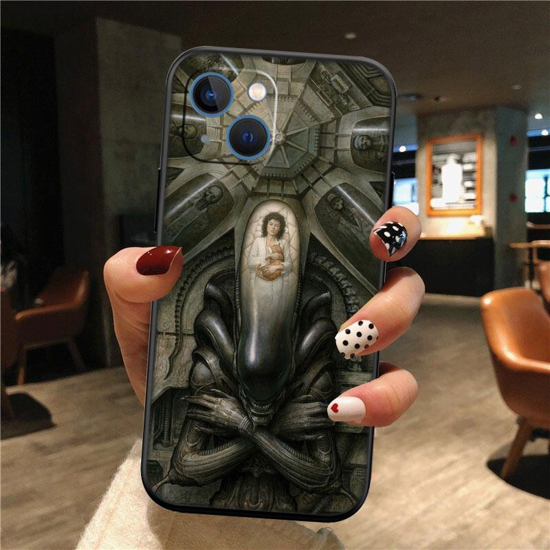 Aliens vs Predator Xenomorph Shell Phone Case for Samsung Galaxy Note 10 20 S23 S24 S25 Ultra FE Plus Edge Lite A02S A35 A07 A17