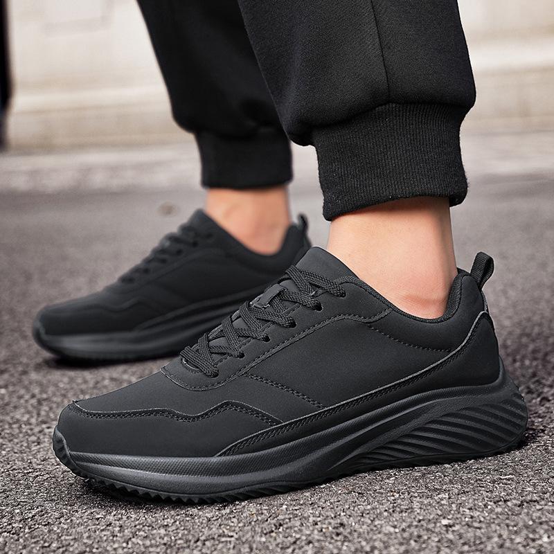 

Новые кожаные мужские повседневные спортивные туфли большого размера на осень и зиму для подростков, легкие дышащие кроссовки с мягкой подошвой 39