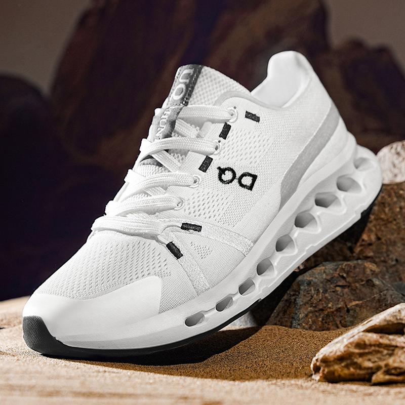 Nové ultralehké běžecké boty tlumení nárazů sportovní boty prodyšné se silnou podrážkou fly-woven síťovina model závodní venkovní