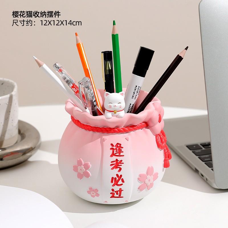 Creative Cute Character Sculpture Pen Holder Office Desktop Storage Decoration Student Practical Stationery Home Decoration