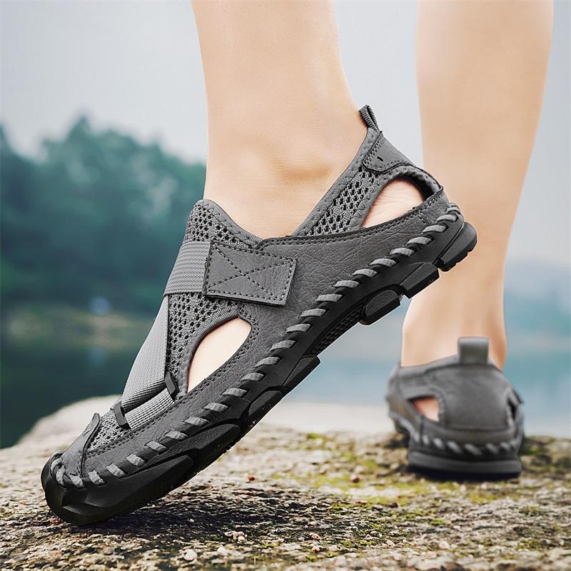 Herren Outdoor Wandersandalen Handgefertigt Sommer Römische Sandalen Retro Weit Geschlossene Zehen Grau Strand Wasserschuhe Übergröße