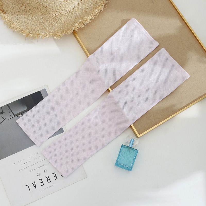 

Упаковка из двух пар Дышащие нарукавники для защиты рук для улицы Женские солнцезащитные рукава Mi Bai (two pairs) One size