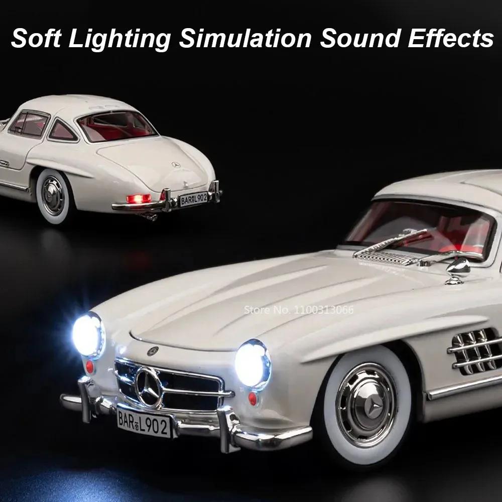 1:24 500K 300SL Vintage Car Model Toy Simulation Sound Light Pull Back Alloy Diecast Vehicle Models Boys Birthday Collections