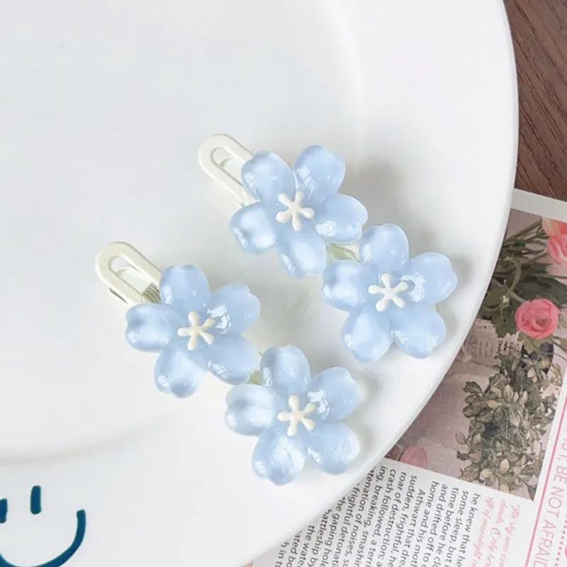 New Y2K Resin Cherry Blossom Hair Clips for Women Sweet High-End Solid Color Duckbill Clip Delicate Temperament Hair Accessory
