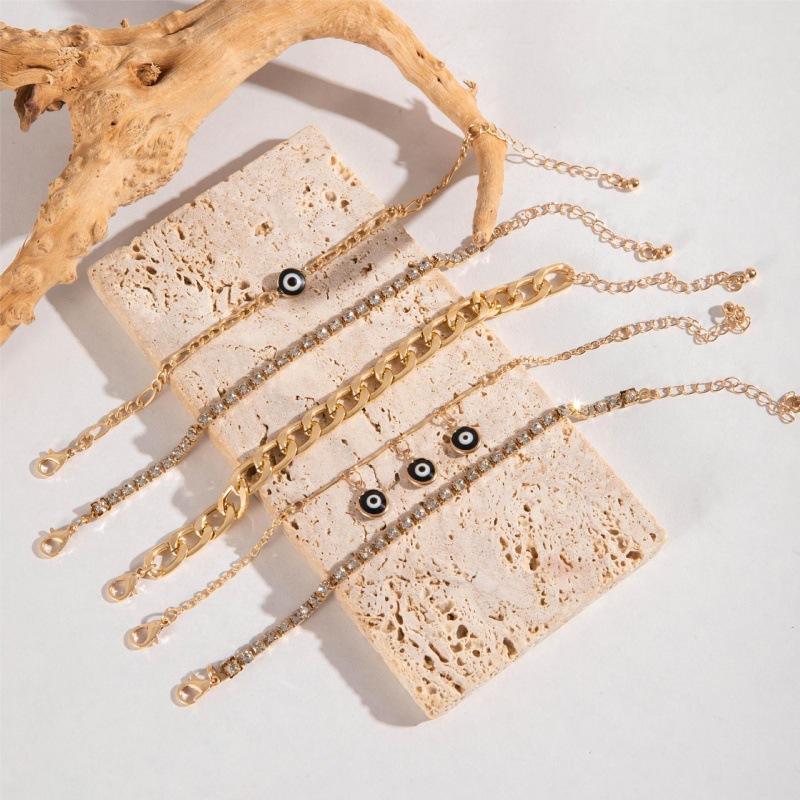 Accessories, eye pendants, multi-layer stacked bracelets, simple diamond-encrusted chain jewelry five-piece set