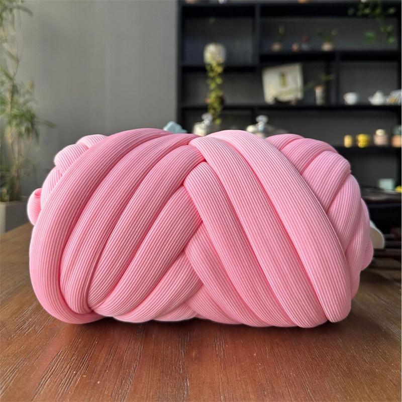 500g Summer Cool Touch Chenille Yarn Chunky Yarn for DIY Handmade Beach Bags, Lightweight Blankets Cat Beds, Breathable Plush Thread