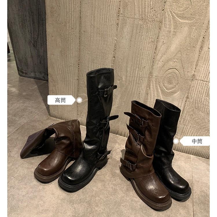 Grape Mom's same thick-soled trouser boots for women's autumn niche design belt buckle western boots pleated medium tube stacking boots
