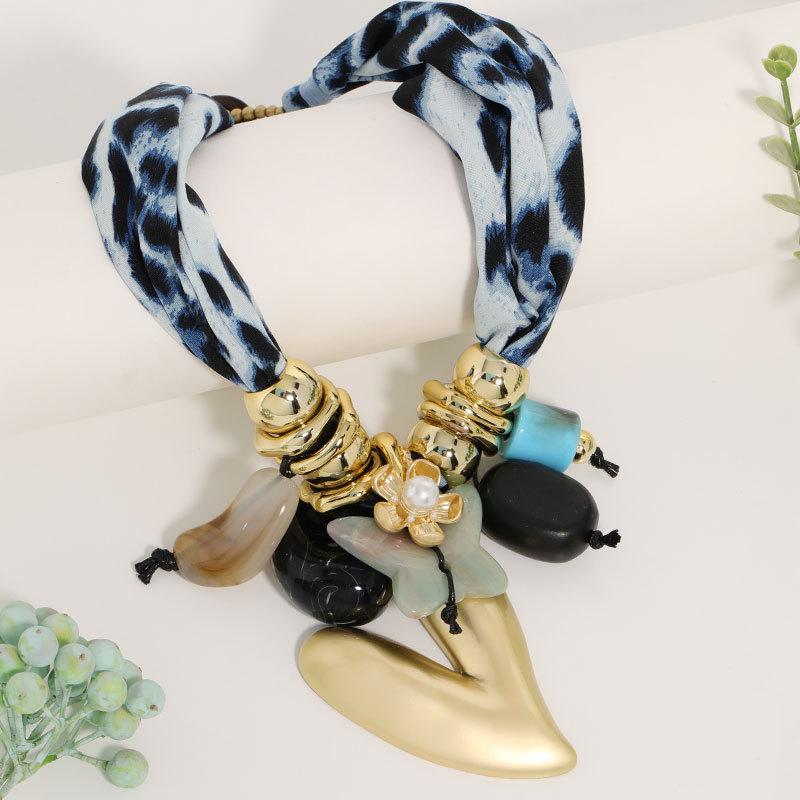 European, American Bohemian style woven rope necklace, ethnic style flower shape with earth color flower pendant, neck chain.
