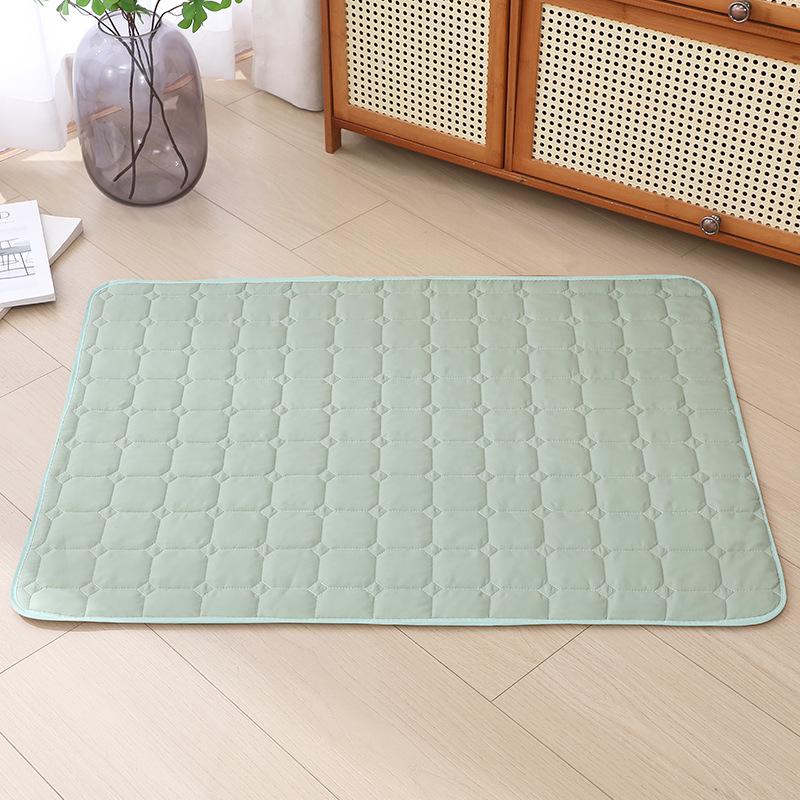 Ganzjahres-Haustier-Schlafmatte: Kühle, feuchtigkeitsbeständige Matte für Hunde, geeignet für kleine bis große Haustiere, und zur Verwendung in Laufgittern.