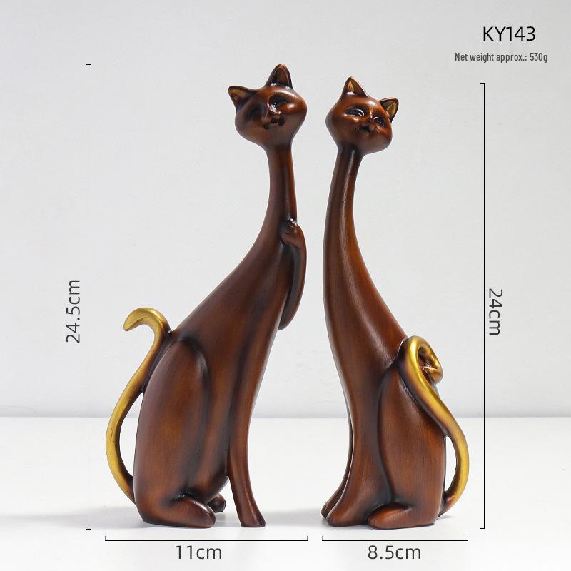 European Style Faux Wood Grain Cat Figurine - Valentine's Day Resin Craft Decor