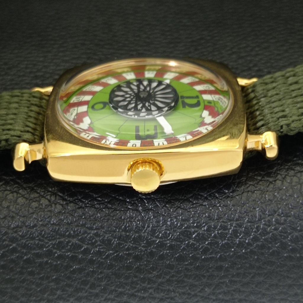 HAND-WINDING VINTAGE SWISS MENS POKER FACE GREEN COLOR DIAL WATCH A701123-5 R205b-a701123