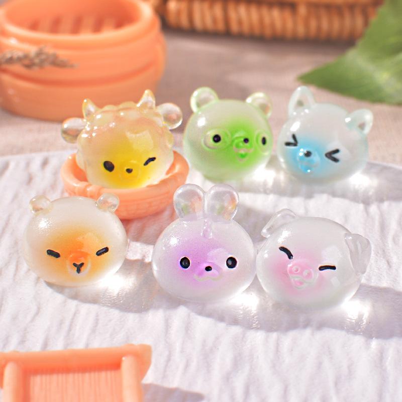 Micro-landscape Small Animals: TangyuanCapybaras Dogs Rabbits Sheep PigsBears and Small Table Ornaments