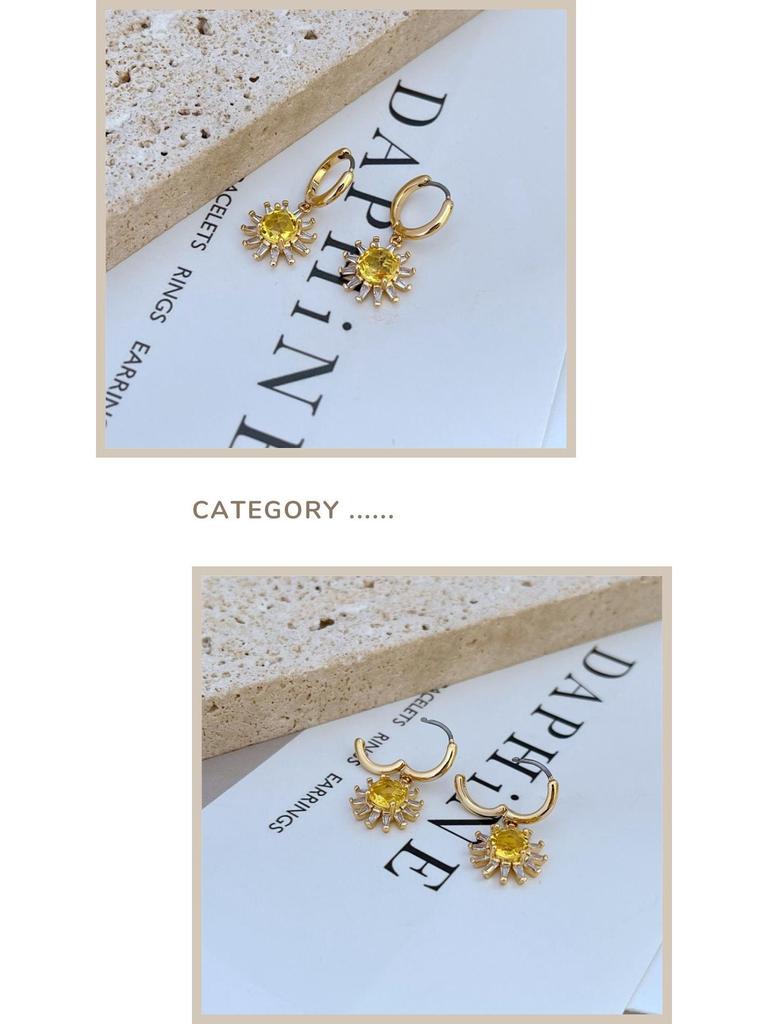 Trendy Luxury Zircon Flower Metal Earrings
