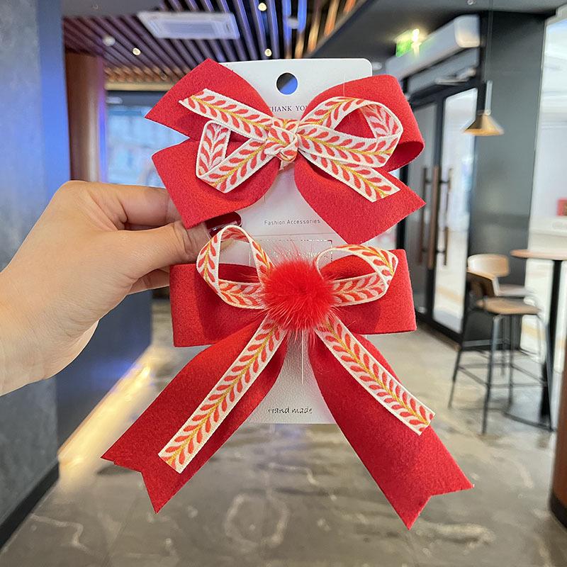 

Korean Style Bow Hair Clip for Kids – Big Fabric Knot Hairpin & Leaf Ribbon Accessory