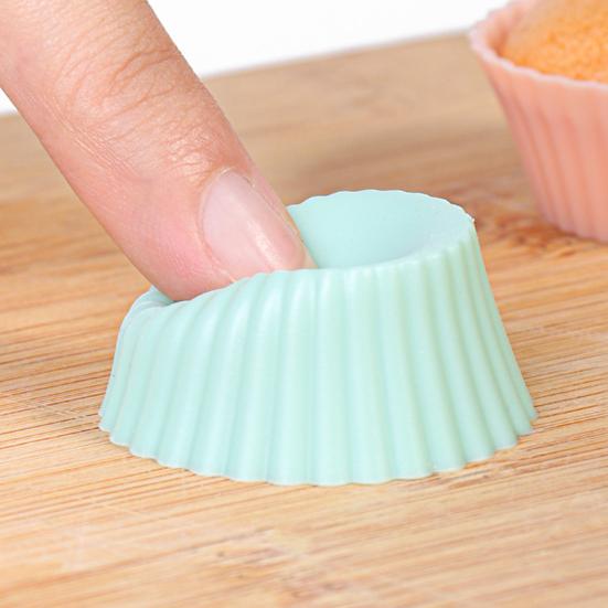 10Pcs Muffin Non-stick Cup Flexible Silicone Holiday Party Cupcake Liner for Household